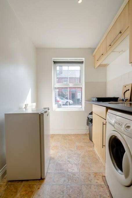Cosy And Spacious Double Bedrooms Close To Coventry